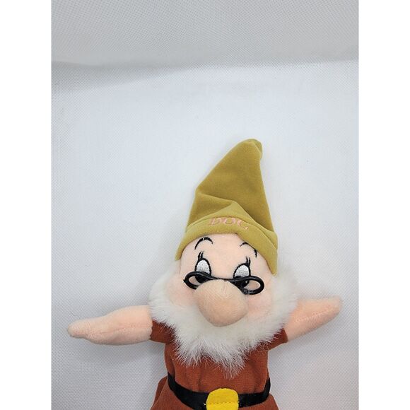 Disney Doc Plush - Snow White and the Seven Dwarfs - 9 Inches - Picture 2 of 3